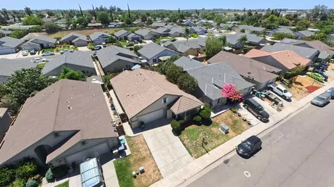 View/Area - 2103 W Solis St, Merced, CA 95348 photo 5 of 9