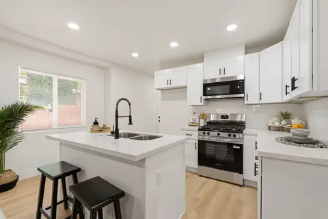 Kitchen - 532 E Alpine Ave, Stockton, CA 95204 photo 2 of 4