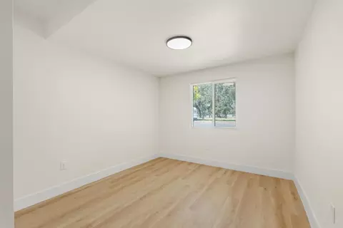 Bedroom - 532 E Alpine Ave, Stockton, CA 95204 photo 4 of 5