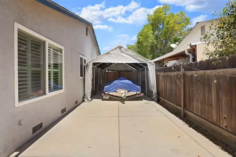 Exterior - 1180 Rusher St, Tracy, CA 95376 photo 5 of 11