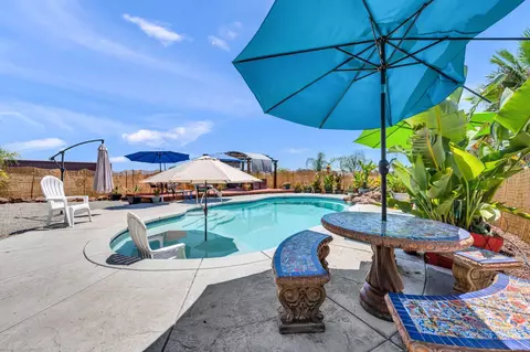 3955 Rolling Hills Rd, Sheridan, CA 95681