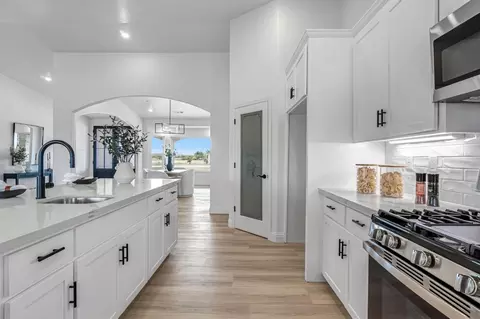 Kitchen - 36328 Highway 145, Madera, CA 93636 photo 6 of 6