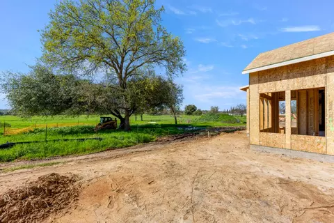 Exterior - 3920 Bankhead Rd, Loomis, CA 95650 photo 7 of 9