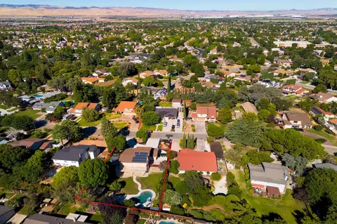 View/Area - 1120 Constitution Way, Tracy, CA 95376 photo 12 of 14