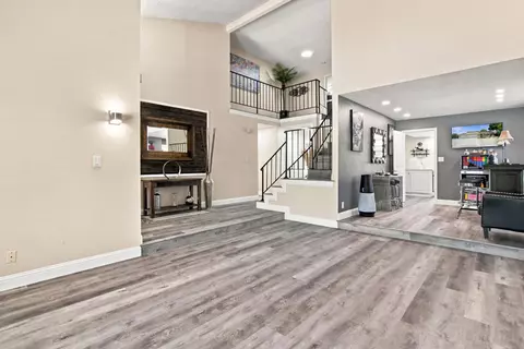 Entry Way - 1120 Constitution Way, Tracy, CA 95376 photo 4 of 9