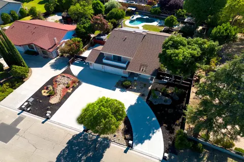 View/Area - 1120 Constitution Way, Tracy, CA 95376 photo 5 of 14