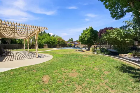 Exterior - 1120 Constitution Way, Tracy, CA 95376 photo 13 of 15