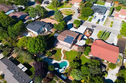 View/Area - 1120 Constitution Way, Tracy, CA 95376 photo 8 of 14