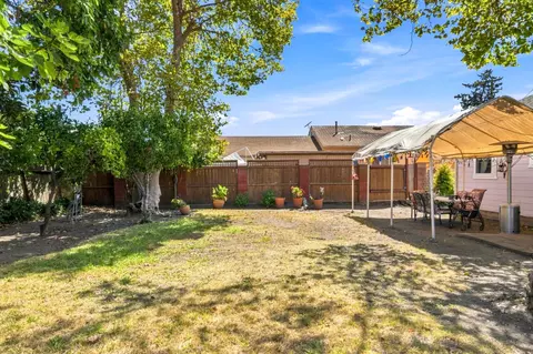 Exterior - 487 Violet St, San Leandro, CA 94578 photo 4 of 10