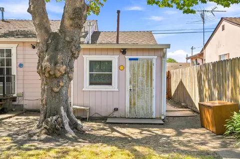 Exterior - 487 Violet St, San Leandro, CA 94578 photo 5 of 10