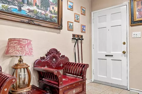 Entry Way - 487 Violet St, San Leandro, CA 94578 photo 1 of 2