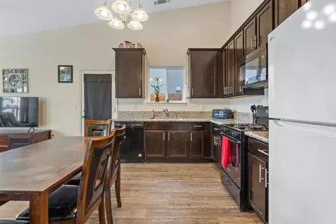 Other - 1237 E Orange St, Avenal, CA 93204 photo 5 of 6
