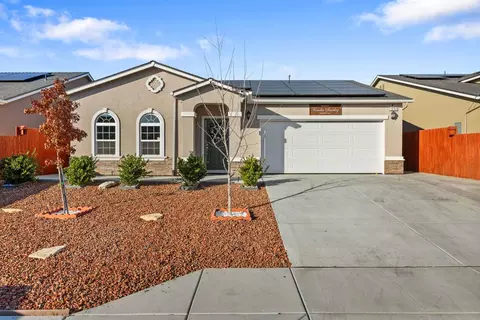 Exterior - 1237 E Orange St, Avenal, CA 93204 photo 2 of 11