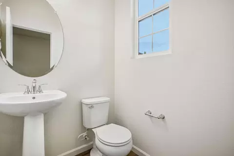Bath - 5412 Harmony Cir, Riverbank, CA 95367 photo 1 of 5