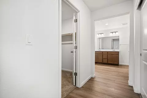 Entry Way - 5412 Harmony Cir, Riverbank, CA 95367 photo 5 of 5