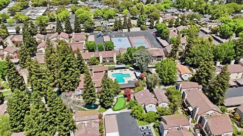 View/Area - 3700 Tully Rd #48, Modesto, CA 95356 photo 4 of 5
