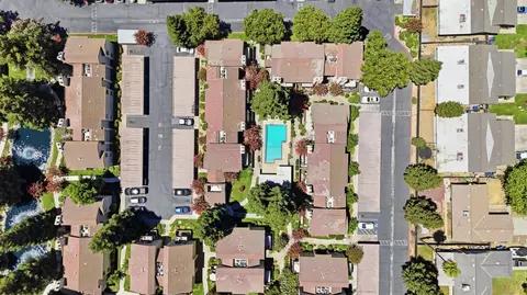View/Area - 3700 Tully Rd #48, Modesto, CA 95356 photo 3 of 5
