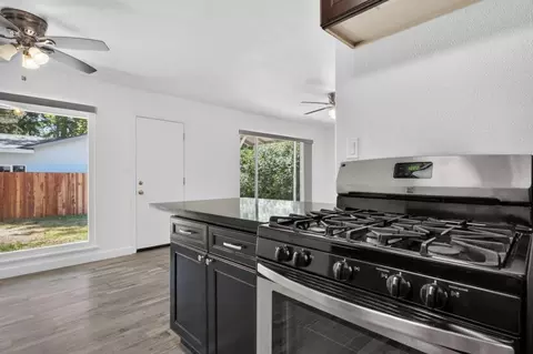 Kitchen - 5540 Clark Ave, Carmichael, CA 95608 photo 4 of 9