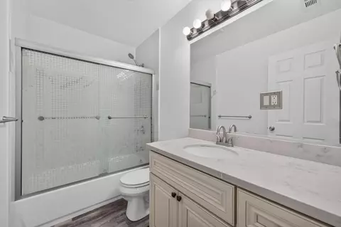 Bath - 5540 Clark Ave, Carmichael, CA 95608 photo 1 of 8