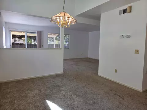 Living - 2717 Hoffman Woods Ln, Carmichael, CA 95608 photo 1 of 3
