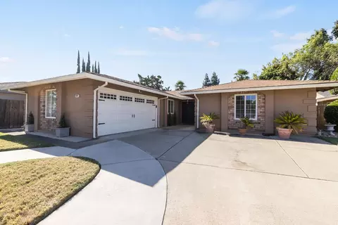 8924 Sawtelle Way, Sacramento, CA 95826