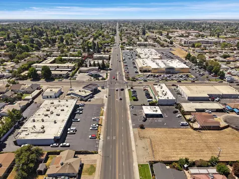 View/Area - 514 Howard St, Lodi, CA 95242 photo 2 of 9