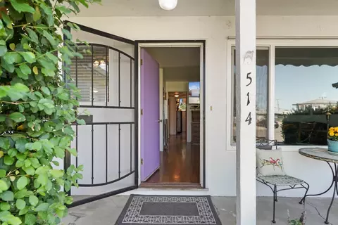 Entry Way - 514 Howard St, Lodi, CA 95242 photo 1 of 2