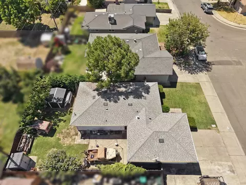 View/Area - 514 Howard St, Lodi, CA 95242 photo 7 of 9