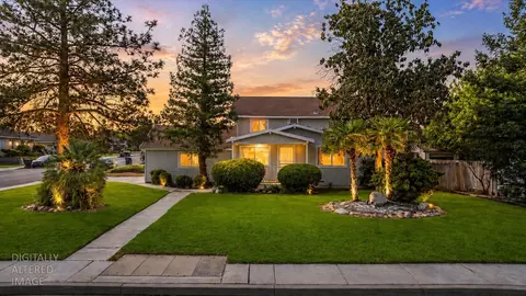 572 Pedersen Rd, Oakdale, CA 95361