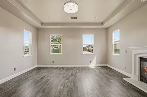 Living - 1715 Limestone Dr, Ripon, CA 95366 photo 2 of 2