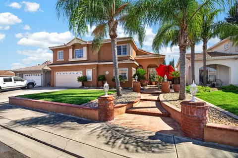 Exterior - 1824 Aberdeen Ct, Manteca, CA 95337 photo 3 of 9