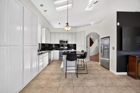 Kitchen - 1824 Aberdeen Ct, Manteca, CA 95337 photo 1 of 3