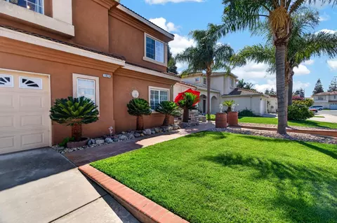 Exterior - 1824 Aberdeen Ct, Manteca, CA 95337 photo 4 of 9