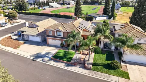 View/Area - 1824 Aberdeen Ct, Manteca, CA 95337 photo 3 of 7