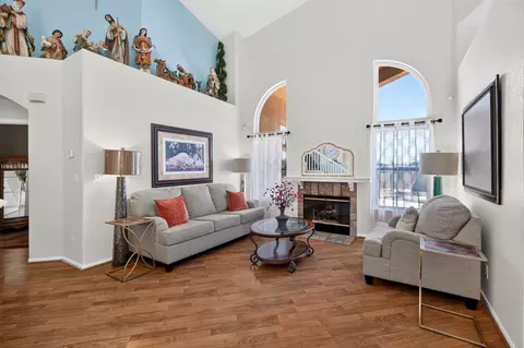 Living - 1824 Aberdeen Ct, Manteca, CA 95337 photo 2 of 2