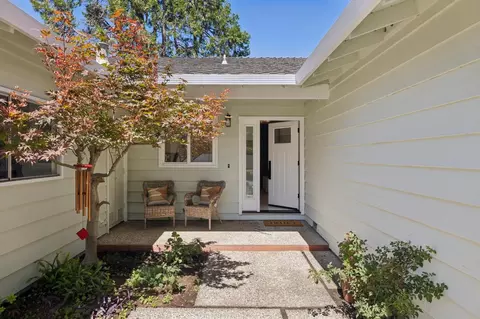 229 Lanitos Ave, Sunnyvale, CA 94086 photo 2