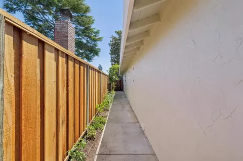 229 Lanitos Ave, Sunnyvale, CA 94086 photo 47