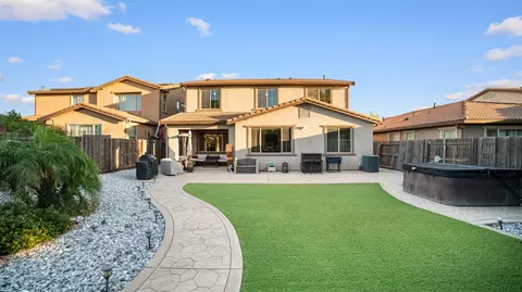 Exterior - 3931 Aplicella Ct, Manteca, CA 95337 photo 12 of 13