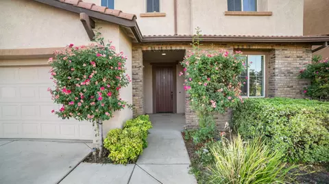 Exterior - 3931 Aplicella Ct, Manteca, CA 95337 photo 1 of 13