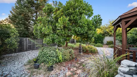 Exterior - 3931 Aplicella Ct, Manteca, CA 95337 photo 7 of 13