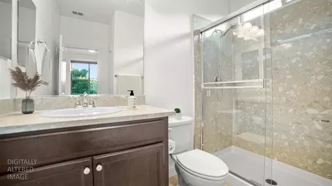Bath - 3931 Aplicella Ct, Manteca, CA 95337 photo 2 of 7