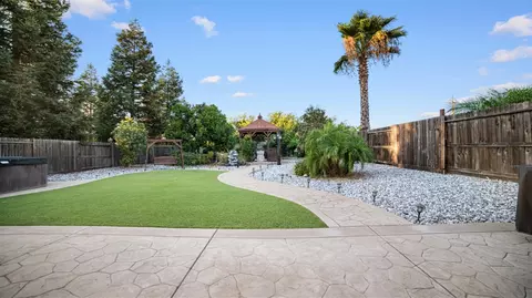Exterior - 3931 Aplicella Ct, Manteca, CA 95337 photo 2 of 13