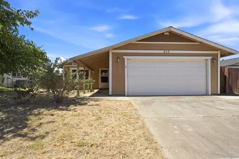 Exterior - 283 G St, Wheatland, CA 95692 photo 3 of 5
