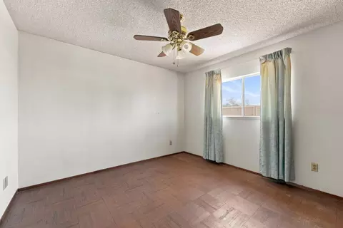 Bedroom - 283 G St, Wheatland, CA 95692 photo 5 of 12