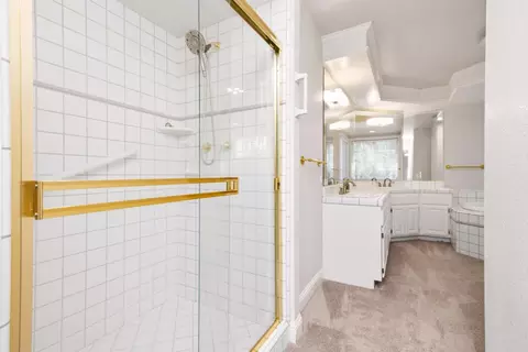 Bath - 2812 Bronzecrest St, Placerville, CA 95667 photo 2 of 3