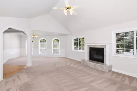 Living - 2812 Bronzecrest St, Placerville, CA 95667 photo 3 of 5