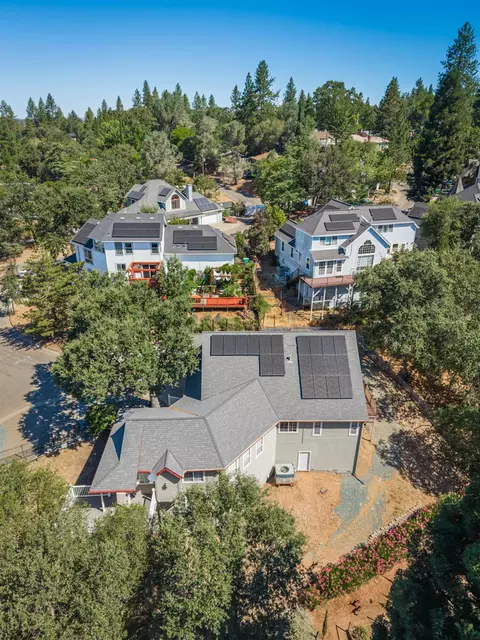 View/Area - 2812 Bronzecrest St, Placerville, CA 95667 photo 6 of 9