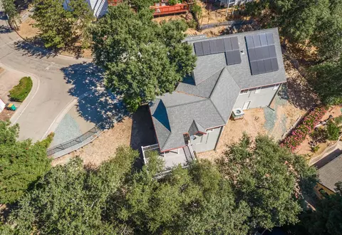 View/Area - 2812 Bronzecrest St, Placerville, CA 95667 photo 4 of 9