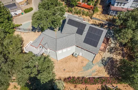 View/Area - 2812 Bronzecrest St, Placerville, CA 95667 photo 3 of 9