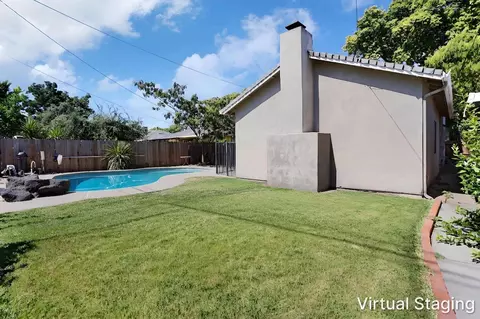 Exterior - 1250 Coolidge Ave, Tracy, CA 95376 photo 5 of 6